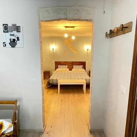 Trevisani Central Station Apartment 바리 외부 사진